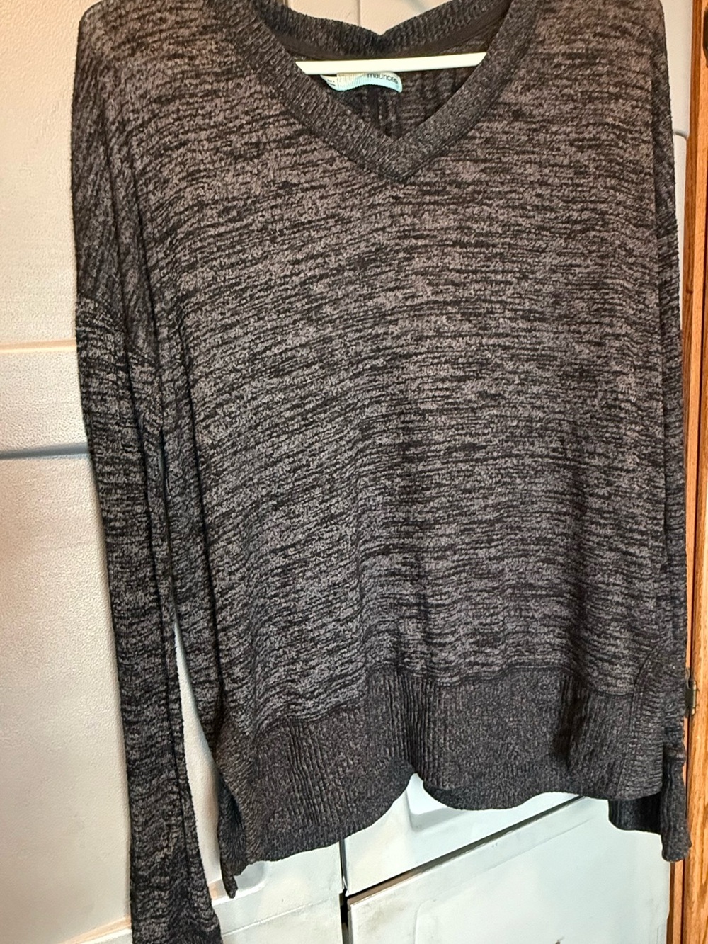 Maurices Women's V-Neck Heathered Charcoal Gray Sweater